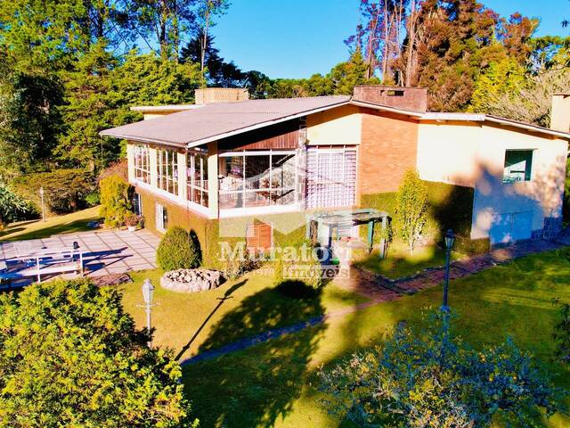 #2661 - Casa para Venda em Campos do Jordão - SP