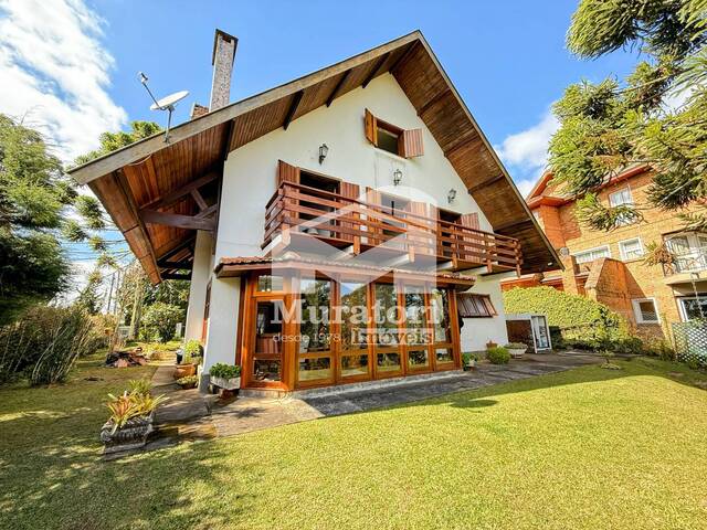 #2681 - Casa para Venda em Campos do Jordão - SP