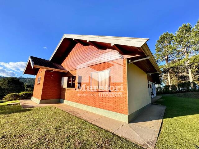 #2696 - Casa para Venda em Campos do Jordão - SP