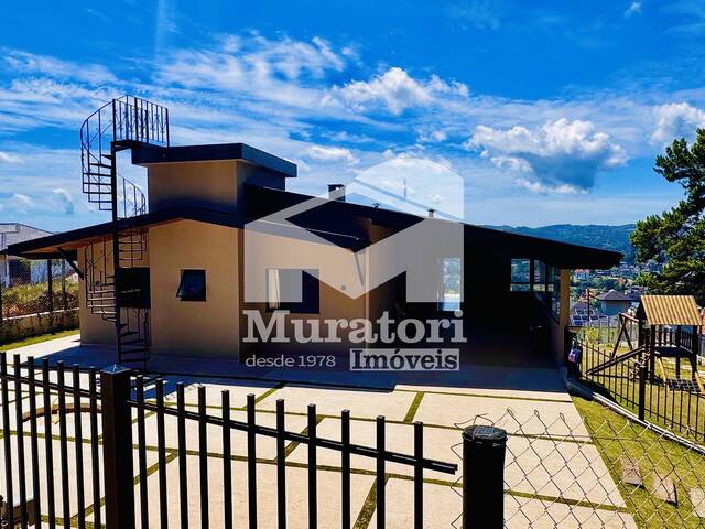 #2701 - Casa para Venda em Campos do Jordão - SP