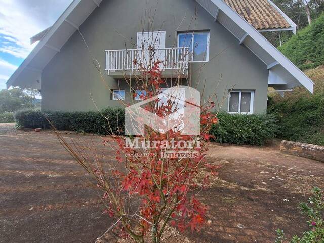 #2271 - Casa para Venda em Campos do Jordão - SP