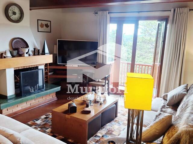 Apartamento para Venda em Campos do Jordão - 4