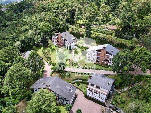 Apartamento para Venda em Campos do Jordão - 2