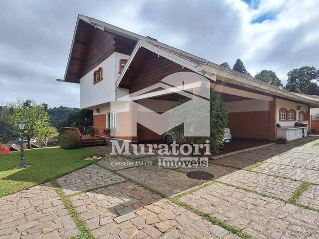 Casa para Venda em Campos do Jordão - 3