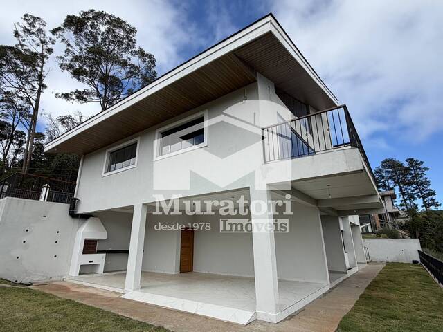 Casa para Venda em Campos do Jordão - 4