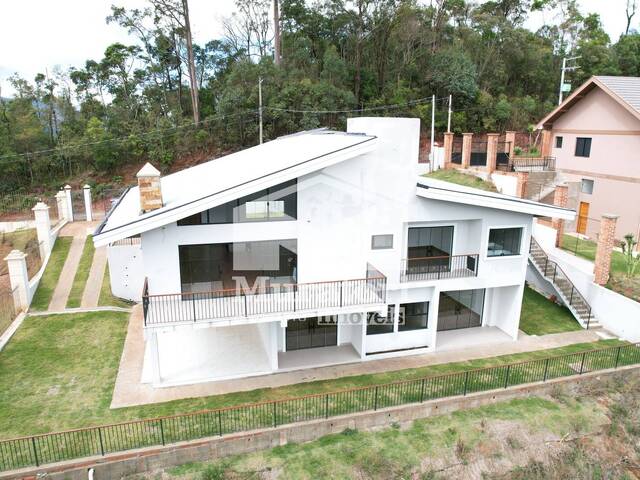 #2795 - Casa para Venda em Campos do Jordão - SP