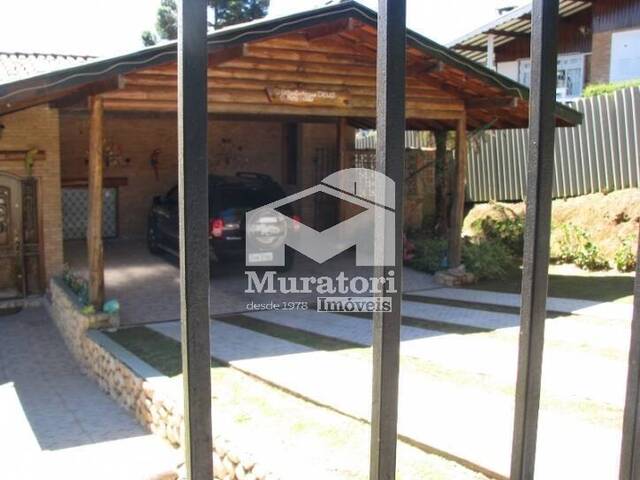 #1374 - Casa para Venda em Campos do Jordão - SP
