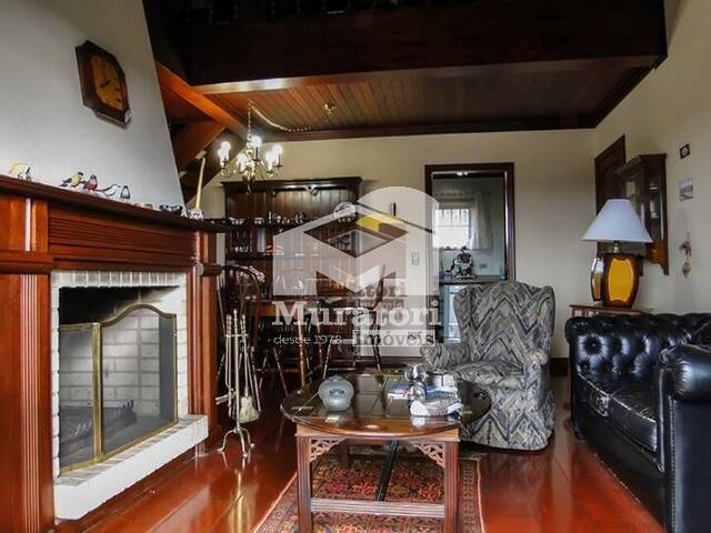 Apartamento para Venda em Campos do Jordão - 2